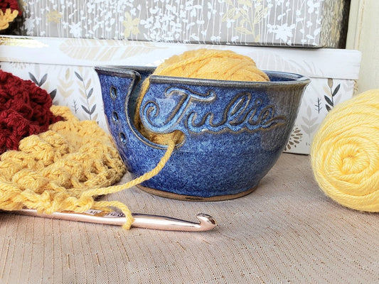 Blue Round Wooden Antique Crochet Yarn Bowl, For Party Supplies