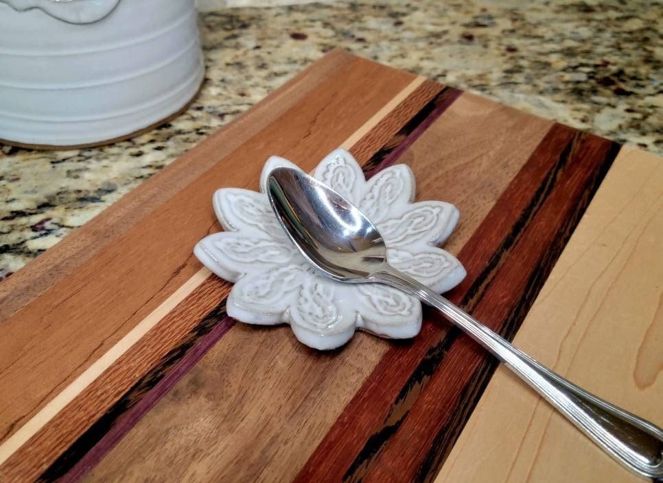Mini Flower Teaspoon Holder for Coffee and Tea Station Miniature Spoon Rest in Farmhouse White