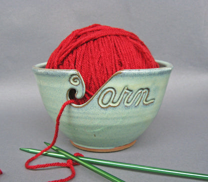 Vtg Hand Thrown Clay Pottery Glaze Knitting Crochet Yarn Bowl